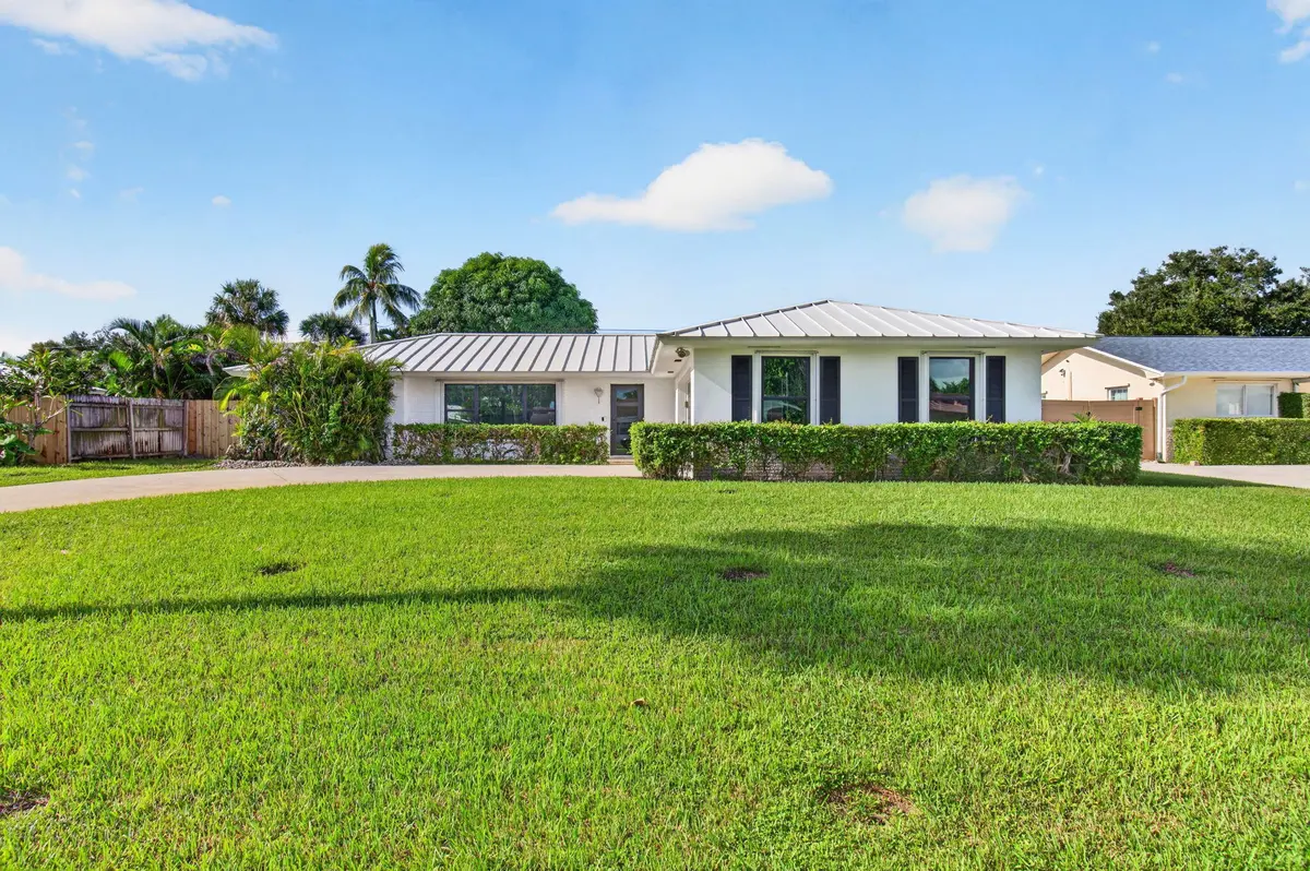 2-web-or-mls-DSC_1245 at 3776 DOGWOOD Avenue, Palm Beach Gardens
