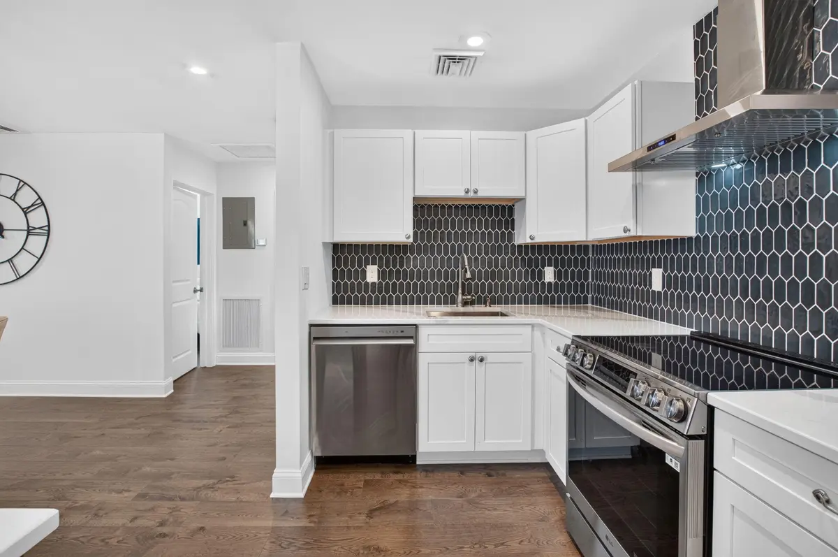 WOOD CABINETS at 238 SW 10th Avenue, Delray Beach
