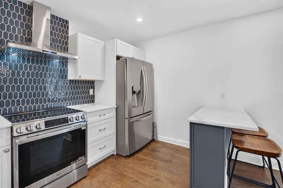 STAINLESS STEEL APPLIANCES at 238 SW 10th Avenue, Delray Beach