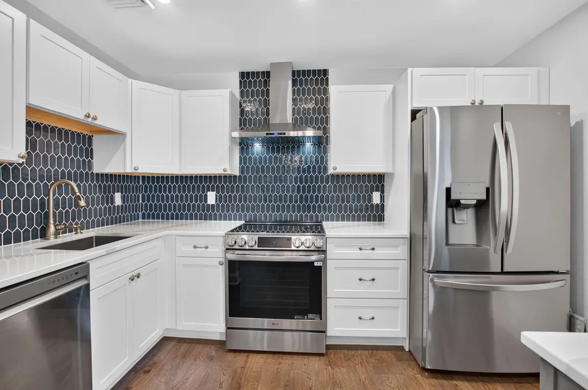 NEW KITCHEN at 238 SW 10th Avenue, Delray Beach