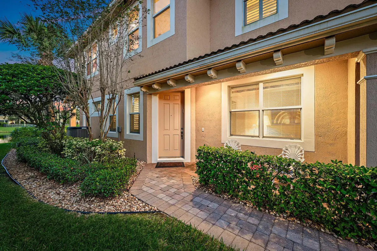 Exterior at 4798 Cadiz Circle, Palm Beach Gardens