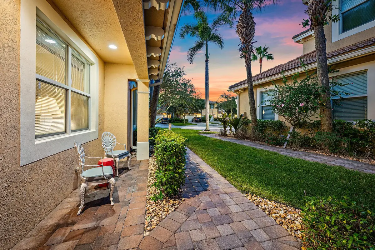 Exterior at 4798 Cadiz Circle, Palm Beach Gardens