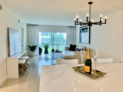 9856 Marina Boulevard 1320, Boca Raton – Condominium for sale