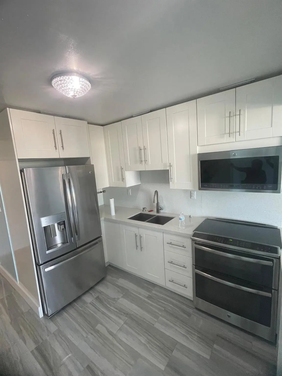 Photo 7 at 801 S OCEAN Drive 1005, Hollywood