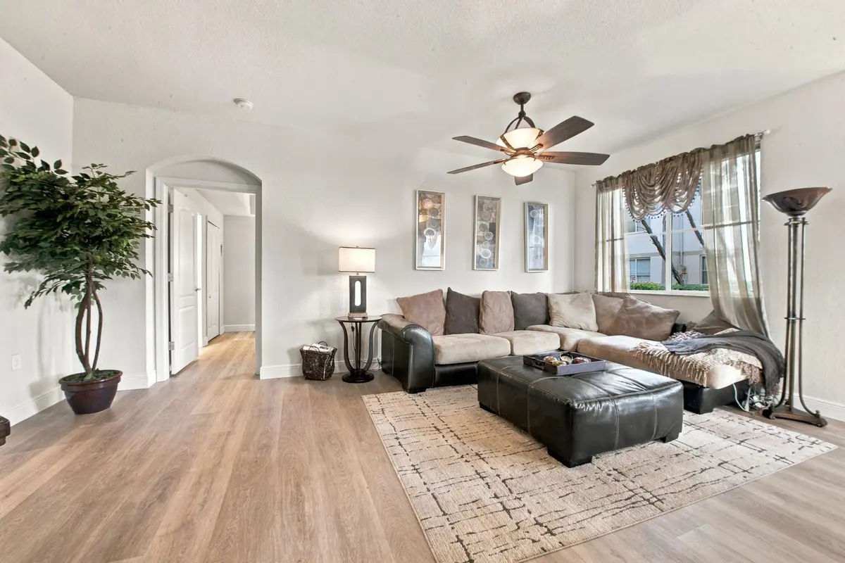 8__dsc8314 at 11035 LEGACY Boulevard 105, Palm Beach Gardens