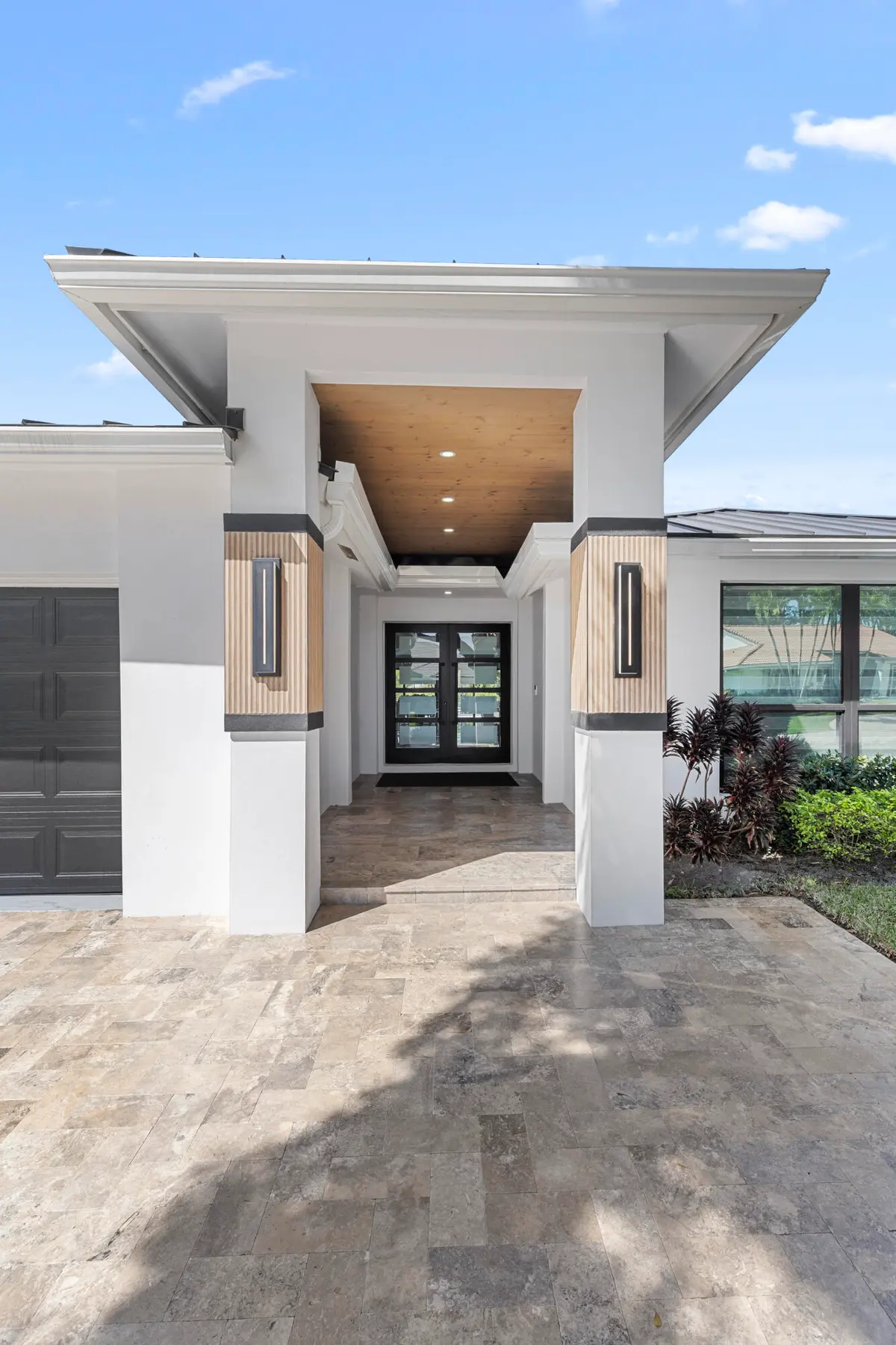 Front Entrance at 612 PINE LAKE Drive, Delray Beach
