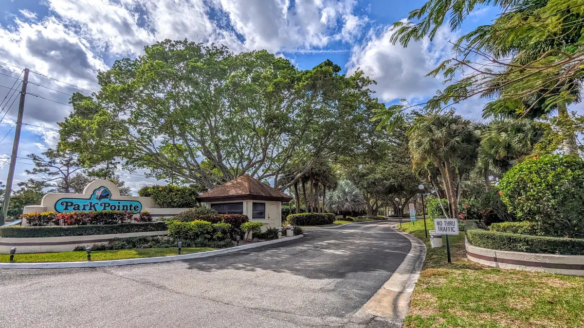 Entrance at 3002 Lucerne Park Drive 5121, Greenacres