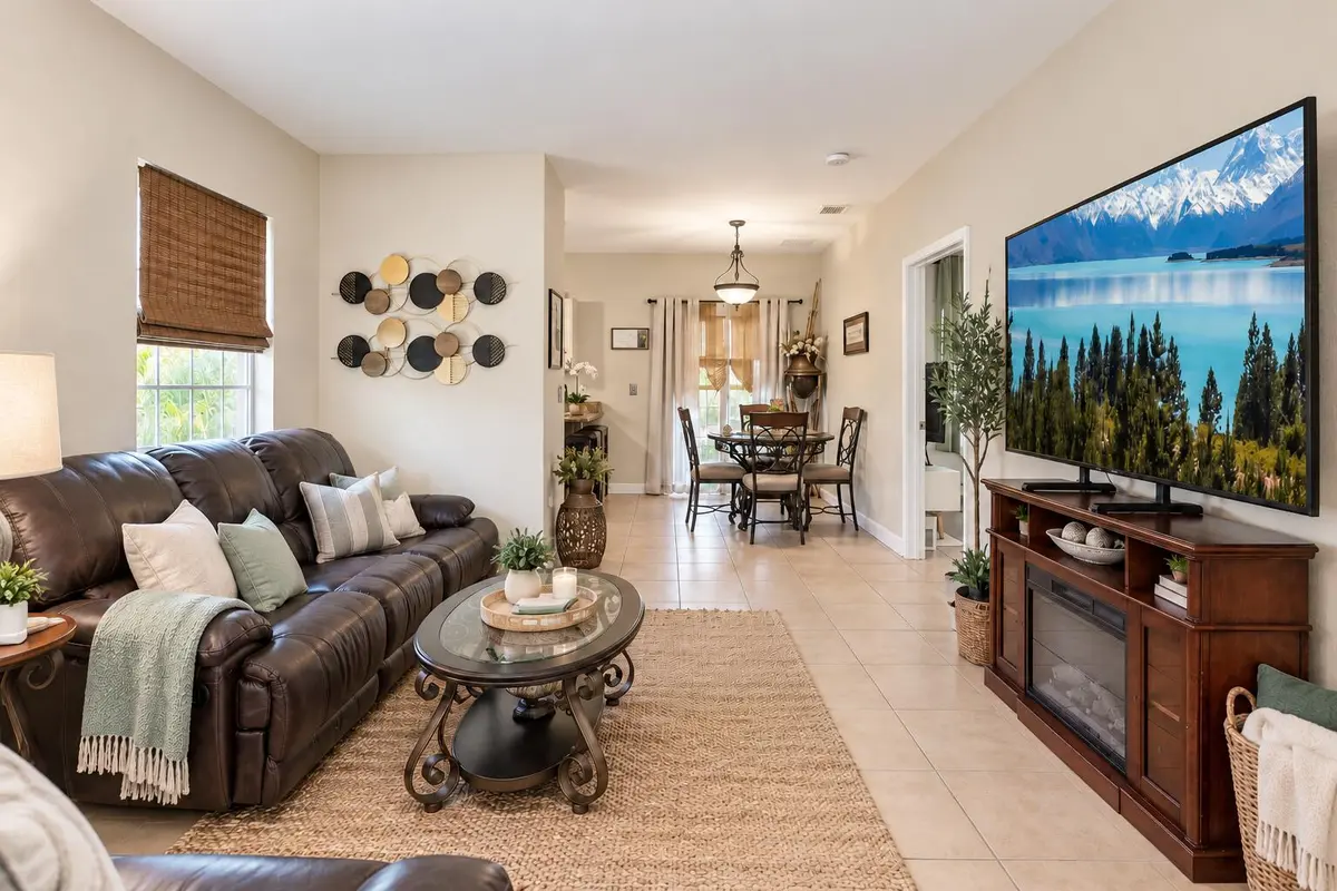 Living Room at 2711 NE 4 Street 101, Homestead