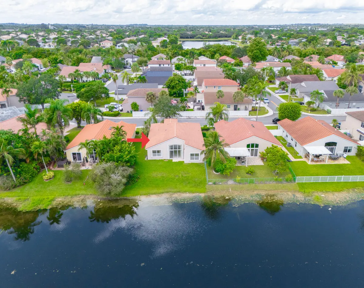 Photo-11a at 775 NW 165th Avenue, Pembroke Pines