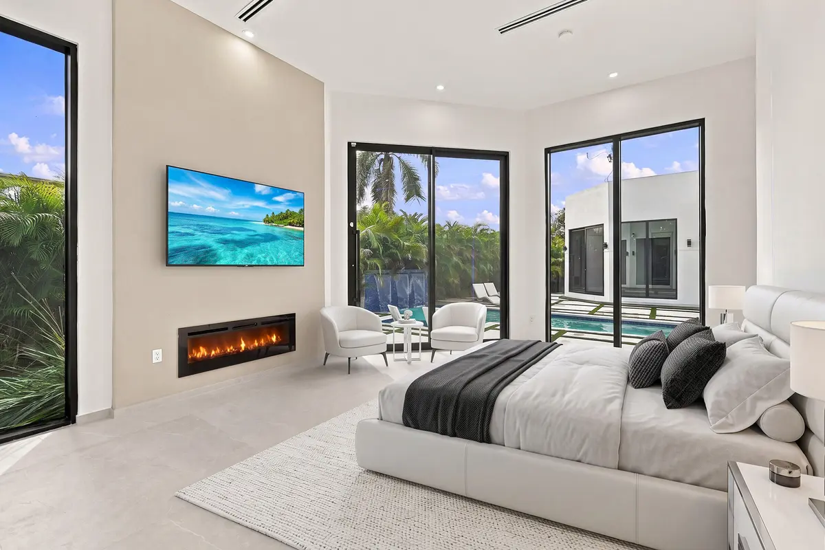 Second Primary Bedroom at 1629 NE 1ST Avenue, Fort Lauderdale