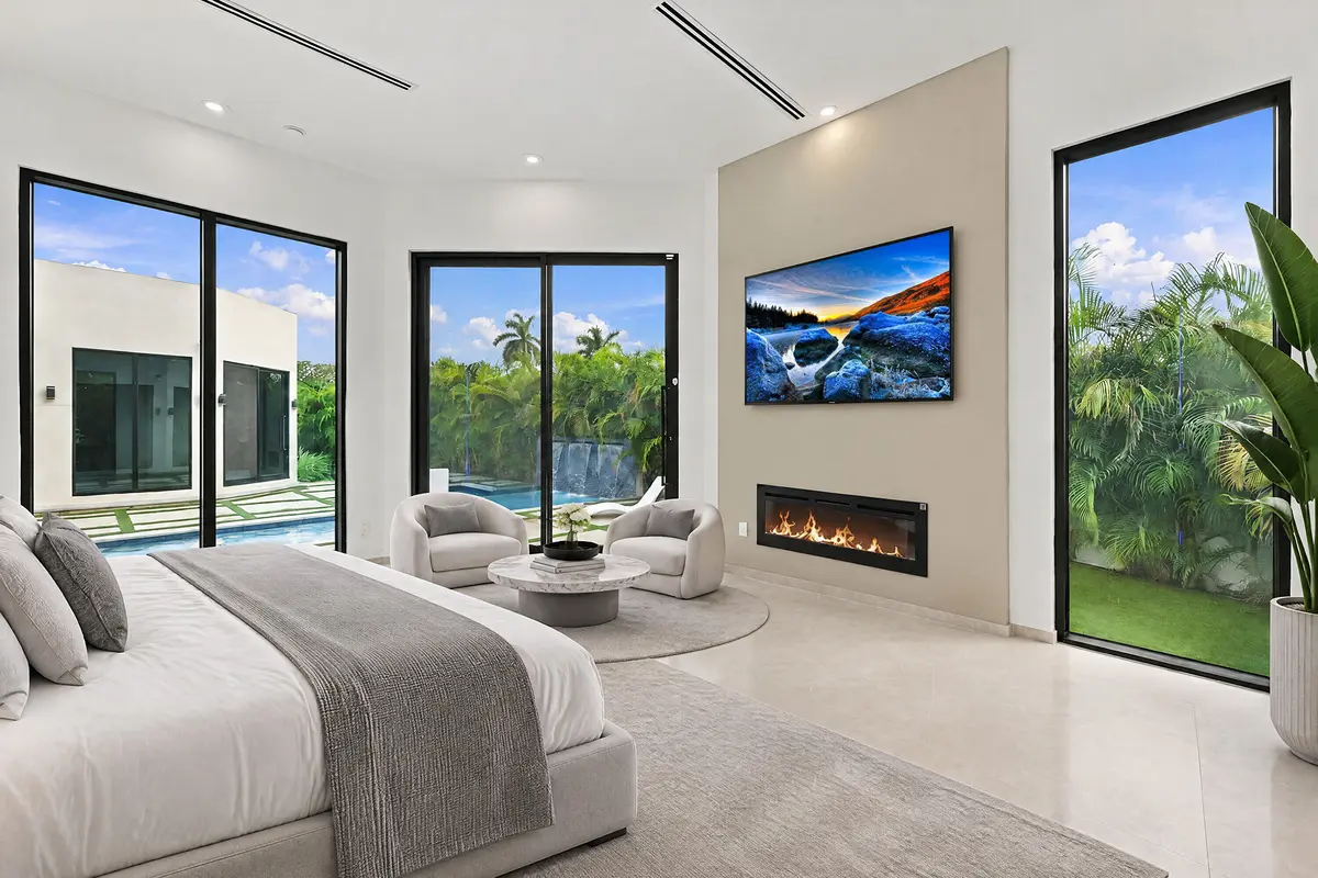 Primary Bedroom at 1629 NE 1ST Avenue, Fort Lauderdale
