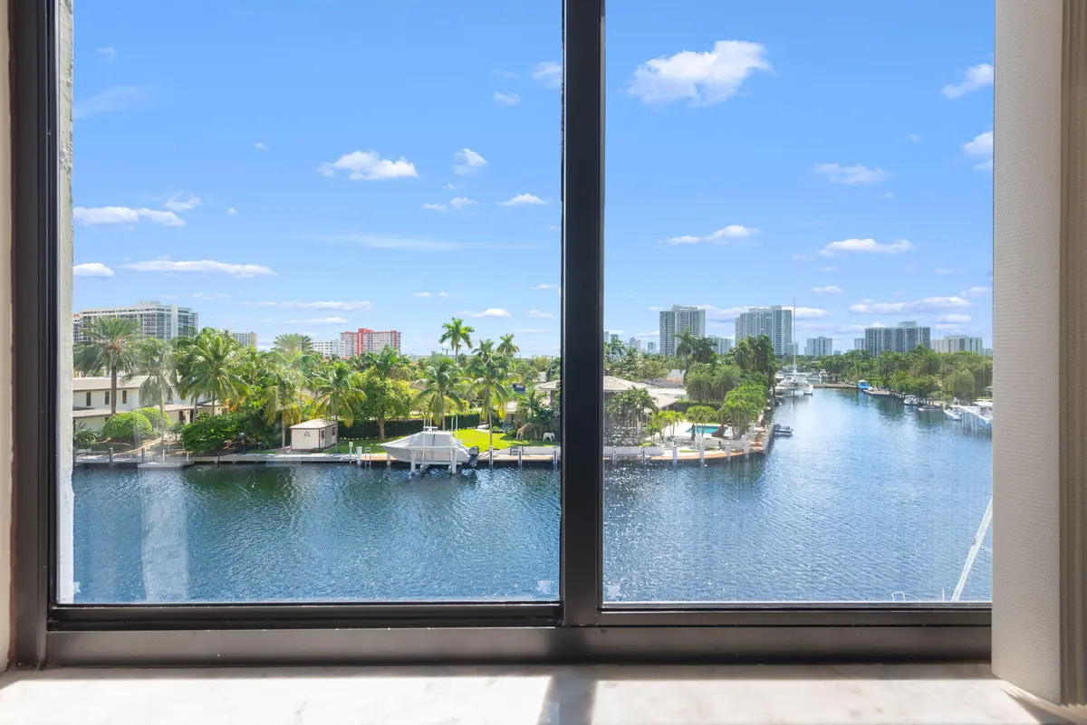 5-web-or-mls-_BWP0373 at 301 GOLDEN ISLES Drive 401, Hallandale Beach