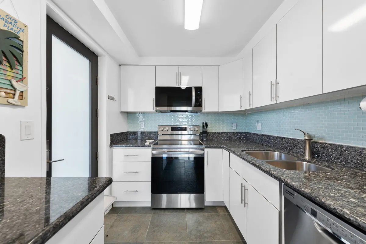 7-web-or-mls-_BWP0380 at 301 GOLDEN ISLES Drive 401, Hallandale Beach