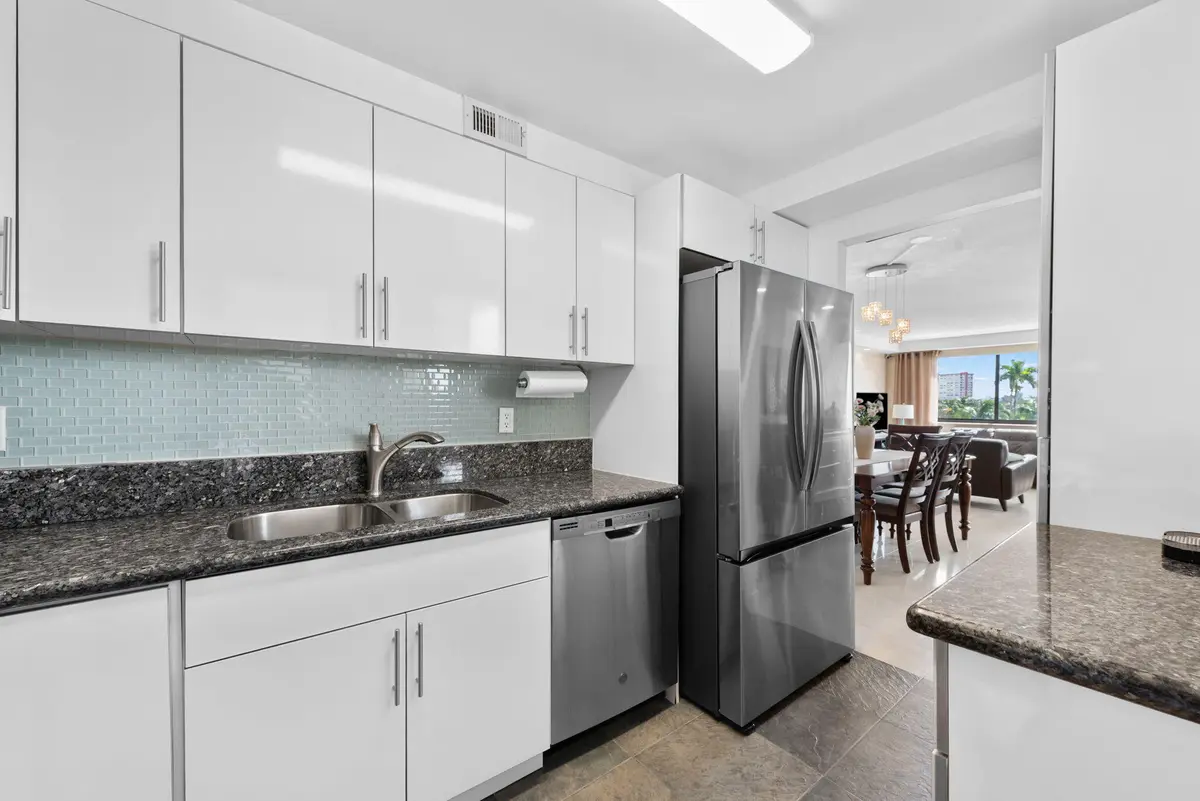 8-web-or-mls-_BWP0386 at 301 GOLDEN ISLES Drive 401, Hallandale Beach
