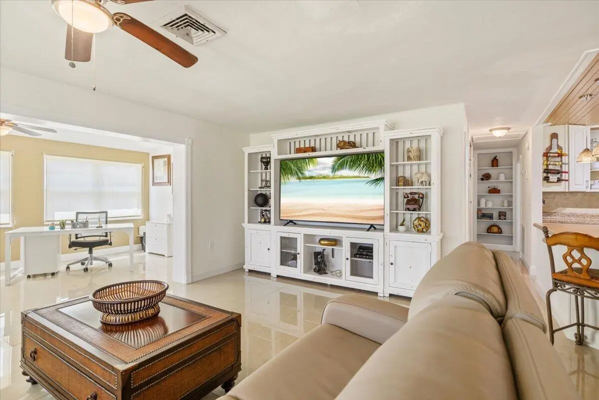 21-0B2A1636 at 6005 Lantana Drive, Fort Pierce