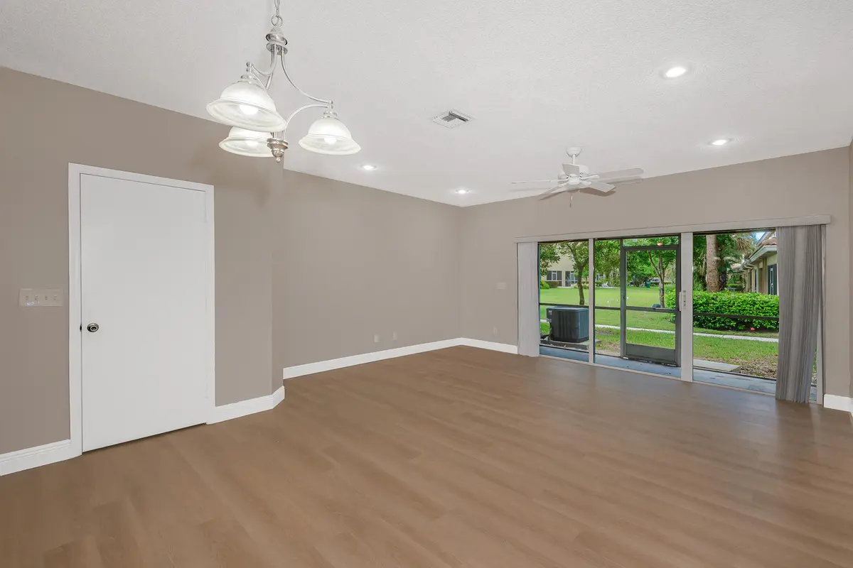 0-4 at 204 SW 120TH Avenue 204, Pembroke Pines