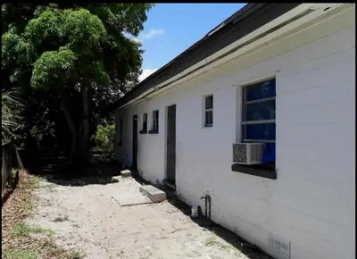 513 N 12TH N Street, Fort Pierce – Duplex for sale