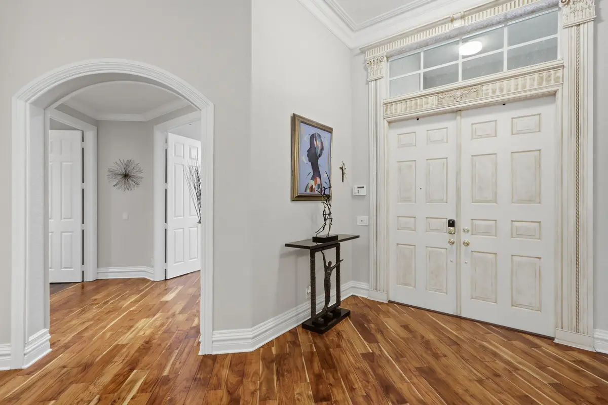 Entrance Foyer at 1580 VICTORIA ISLE Way, Weston