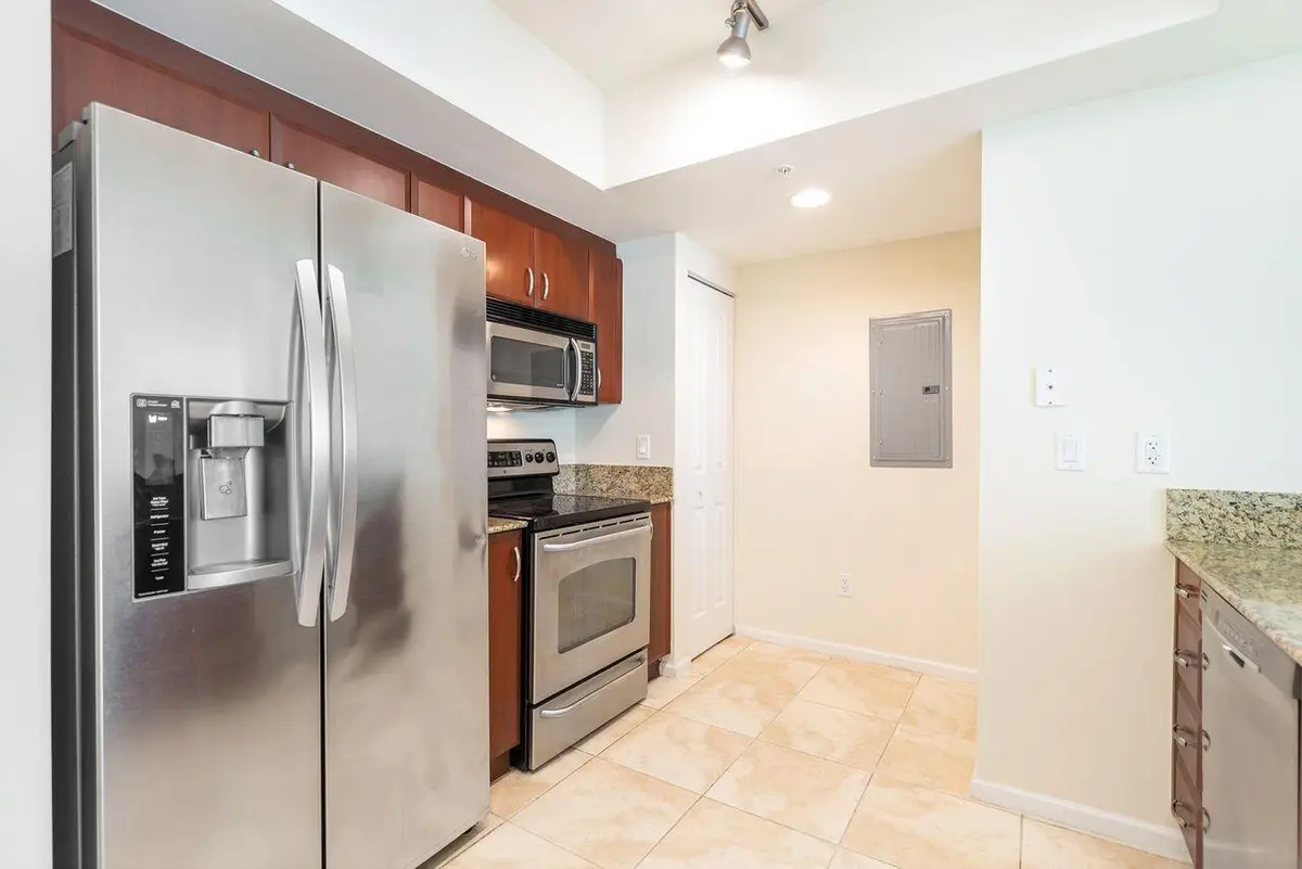 IMG_5183 at 403 S Sapodilla Avenue 203, West Palm Beach