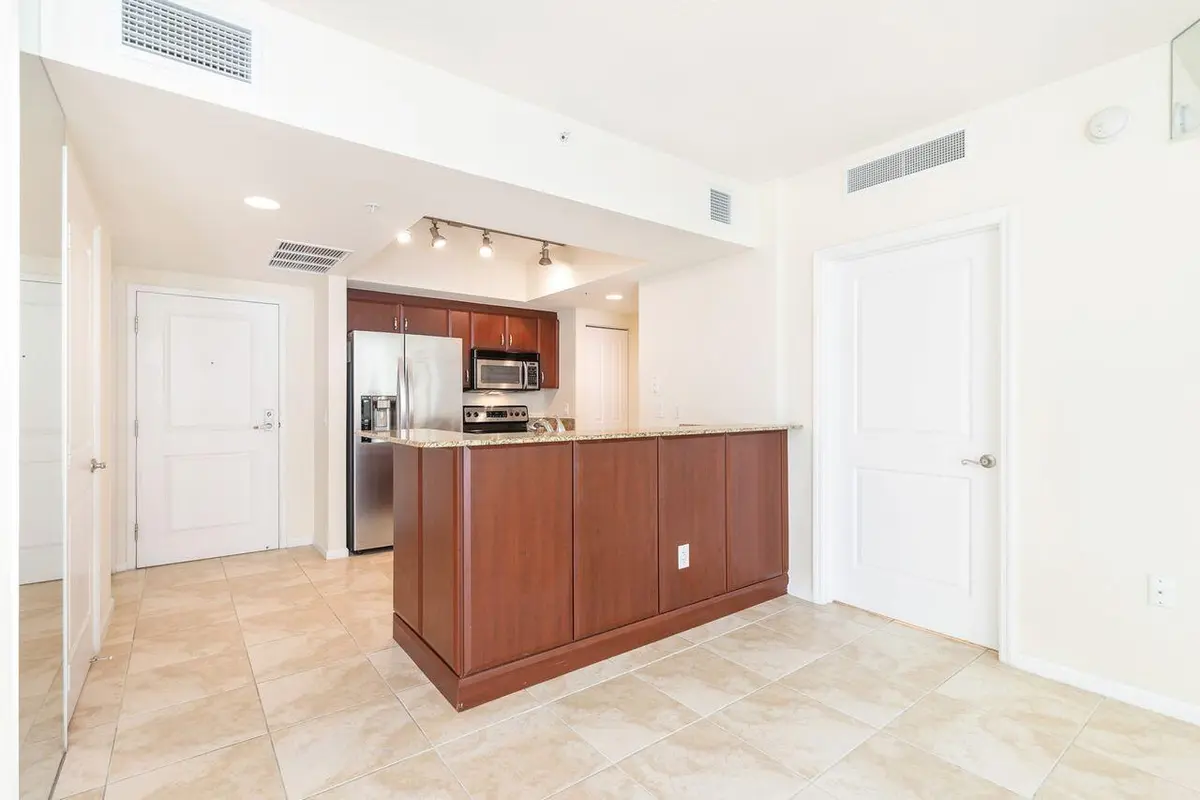 IMG_5181 at 403 S Sapodilla Avenue 203, West Palm Beach
