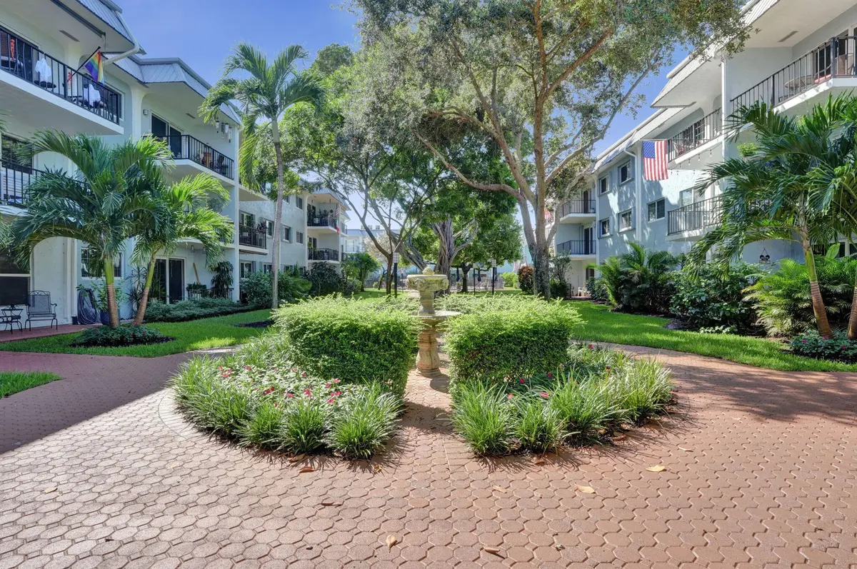 5-web-or-mls-DSC00751 at 3000 NE 5TH Terrace 102-A, Wilton Manors