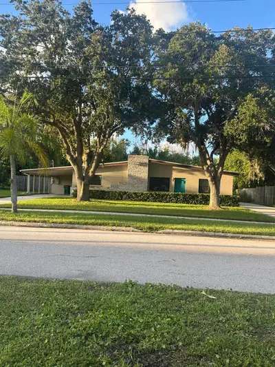 336 CHAMBERLAIN Boulevard, St. Lucie Village – Single Family Residence for sale