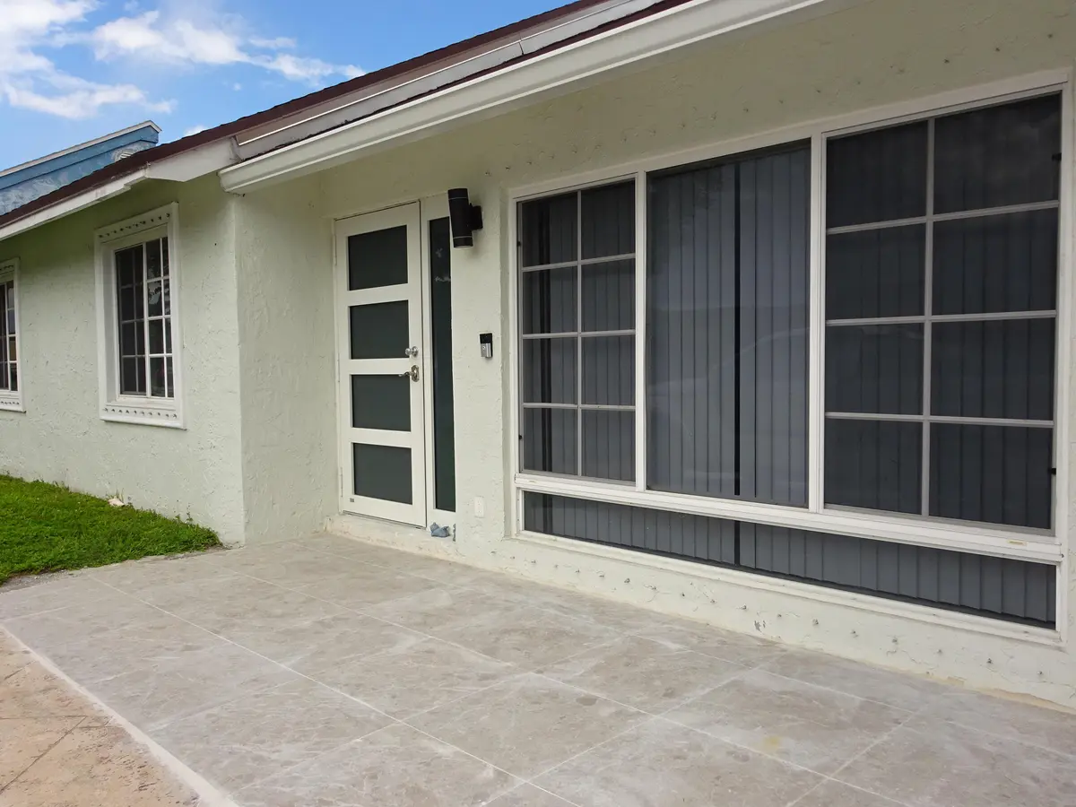 DSC04799 at 9211 S CYPRESS Circle, Miramar