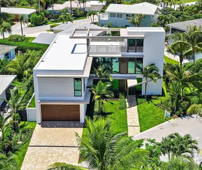 390 Jupiter Lane, Juno Beach – Single Family Residence for sale