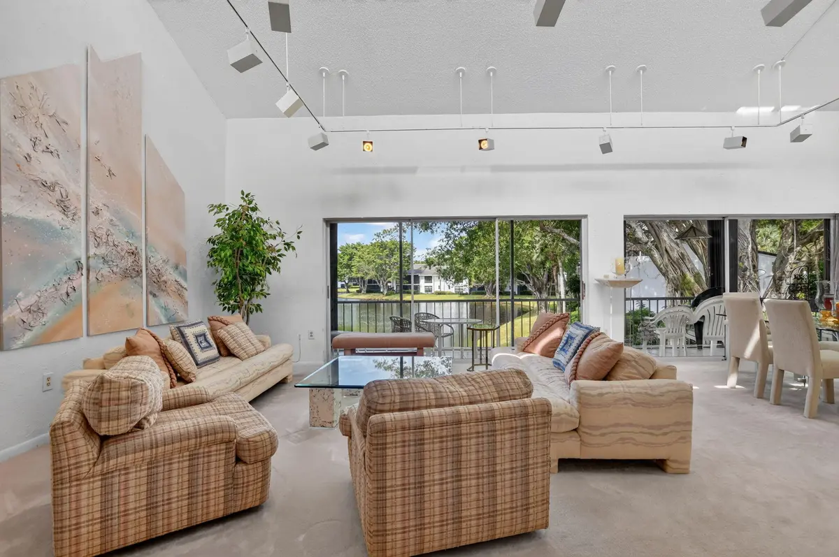 4-web-or-mls-DSC_5839 at 6800 Willow Wood Drive 906, Boca Raton
