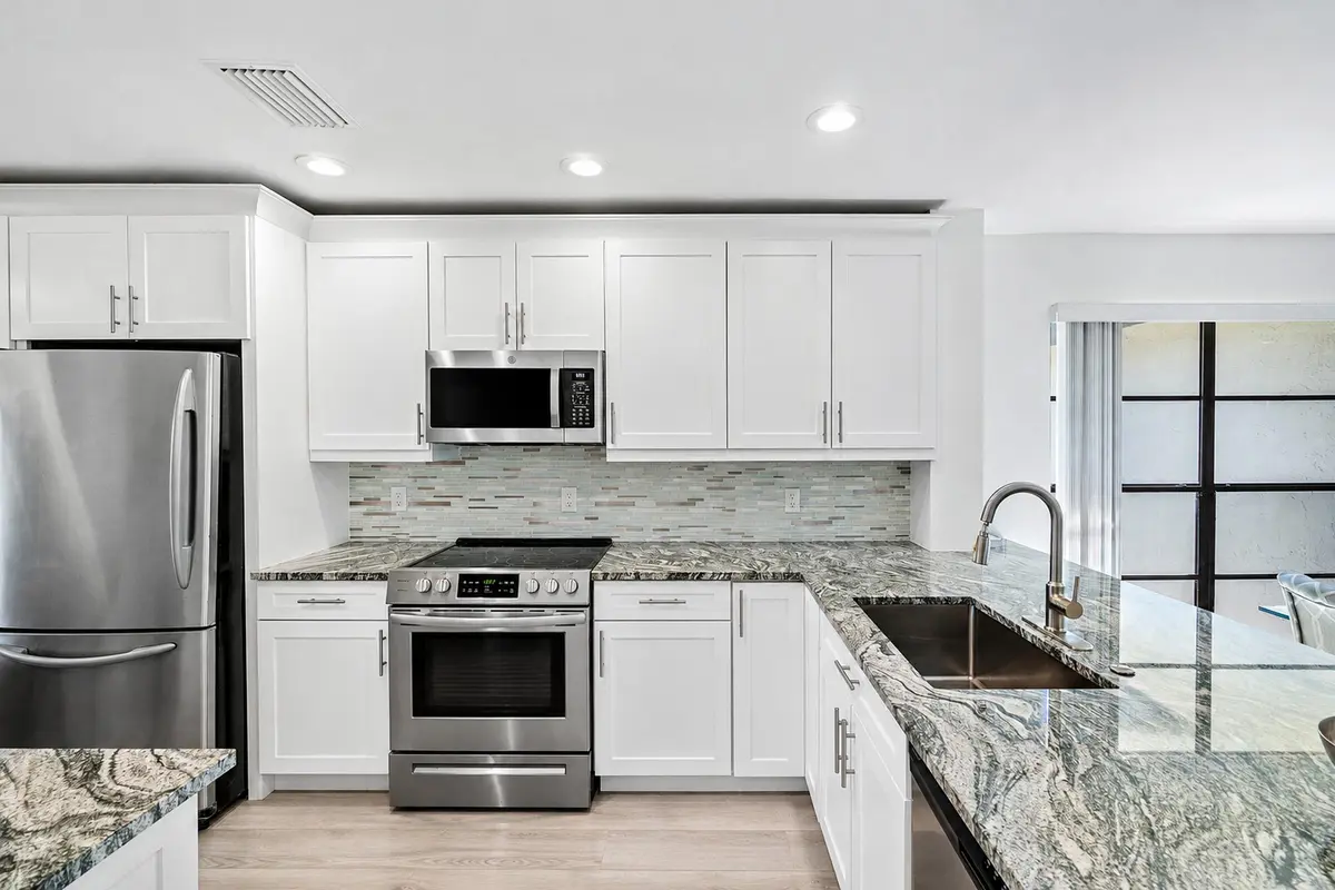 Kitchen at 21 Southport Lane B, Boynton Beach