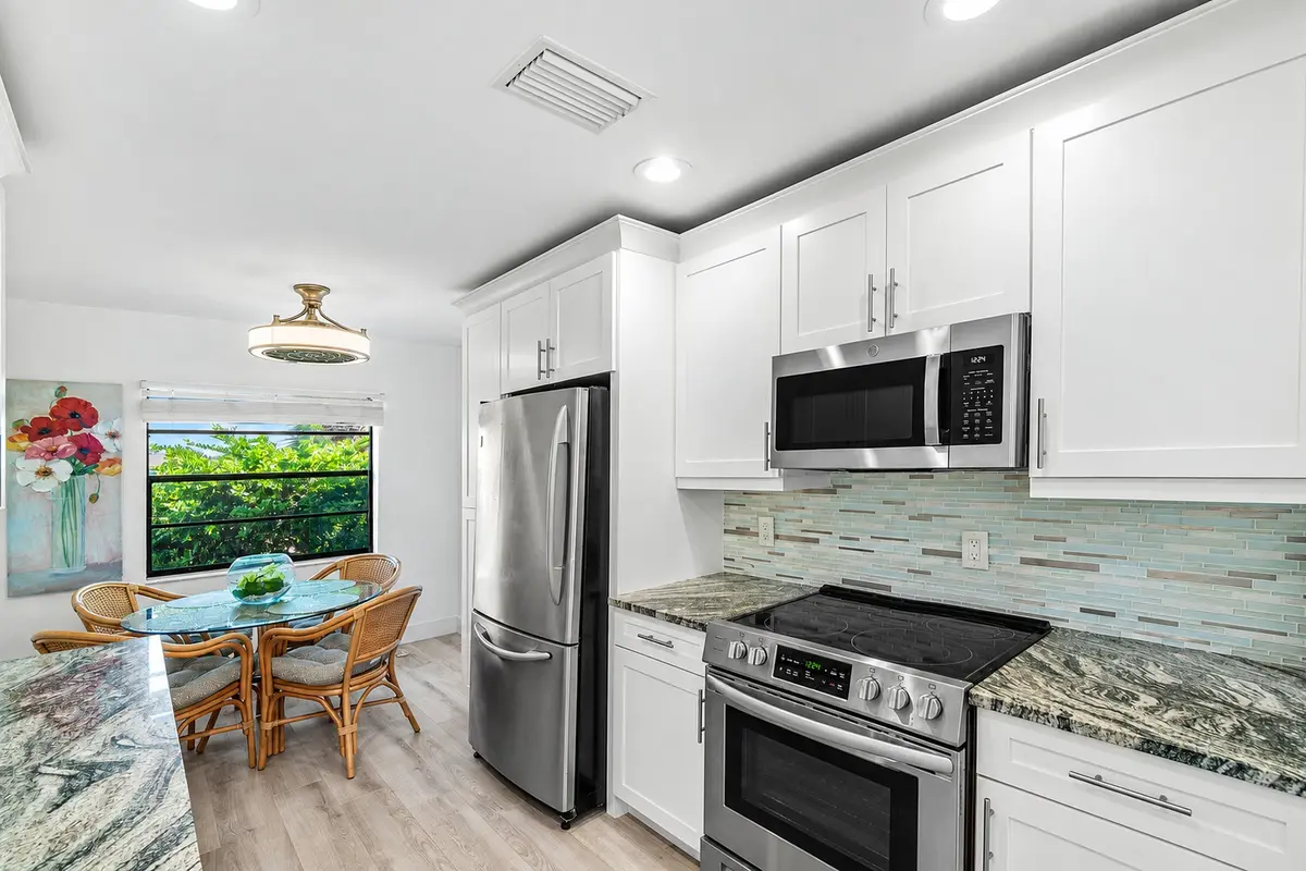 Kitchen at 21 Southport Lane B, Boynton Beach