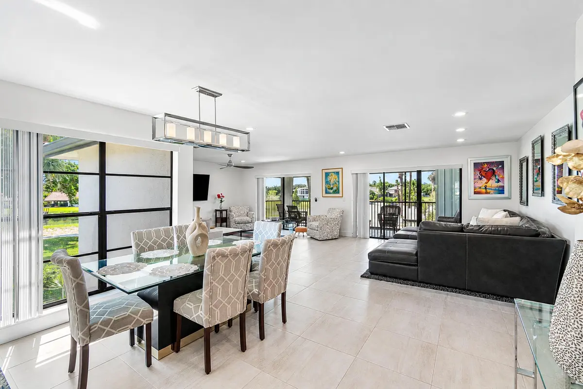 Living/Dining at 21 Southport Lane B, Boynton Beach