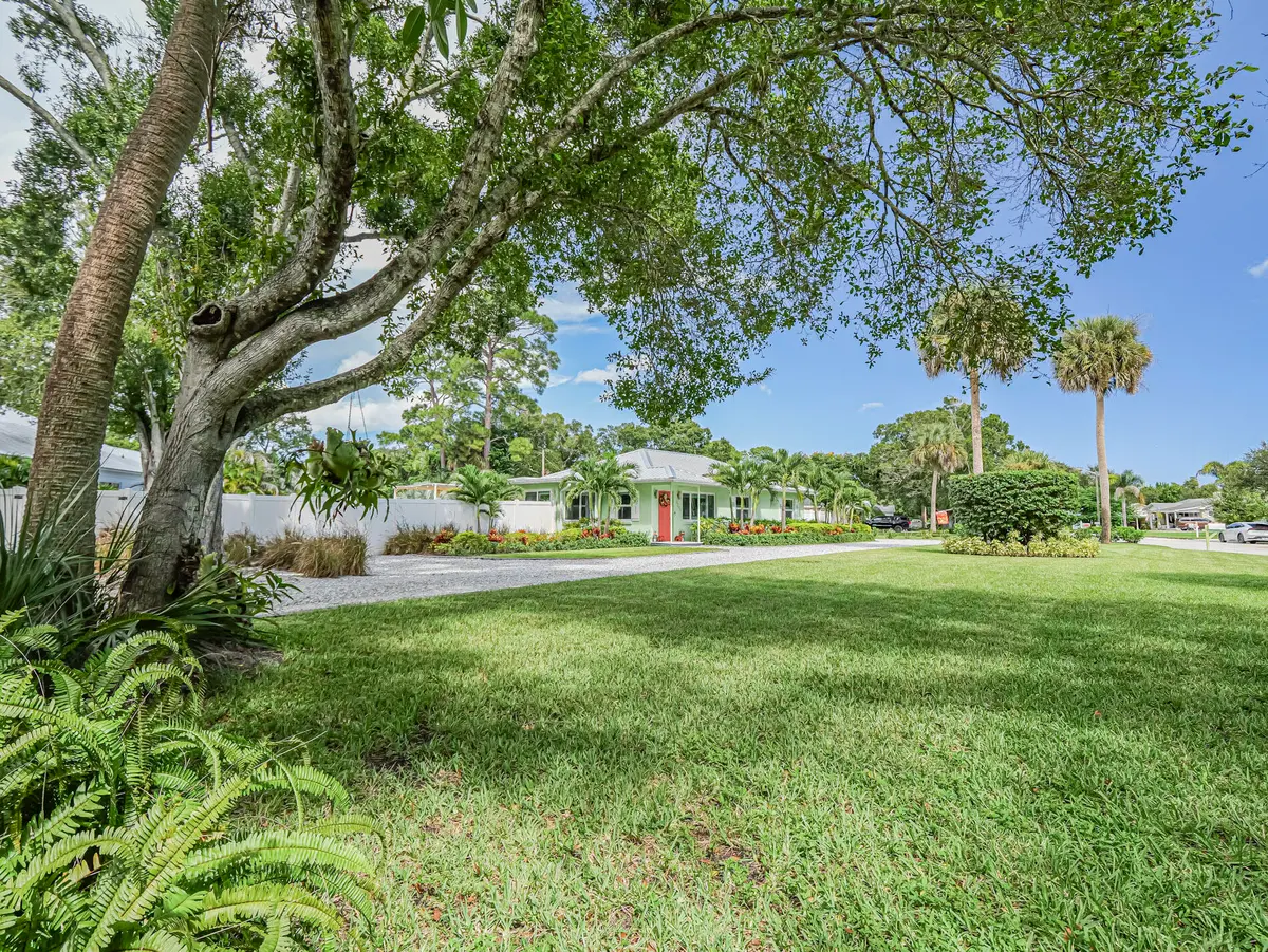 2201 BONITA Avenue, Vero Beach, FL – photo 2