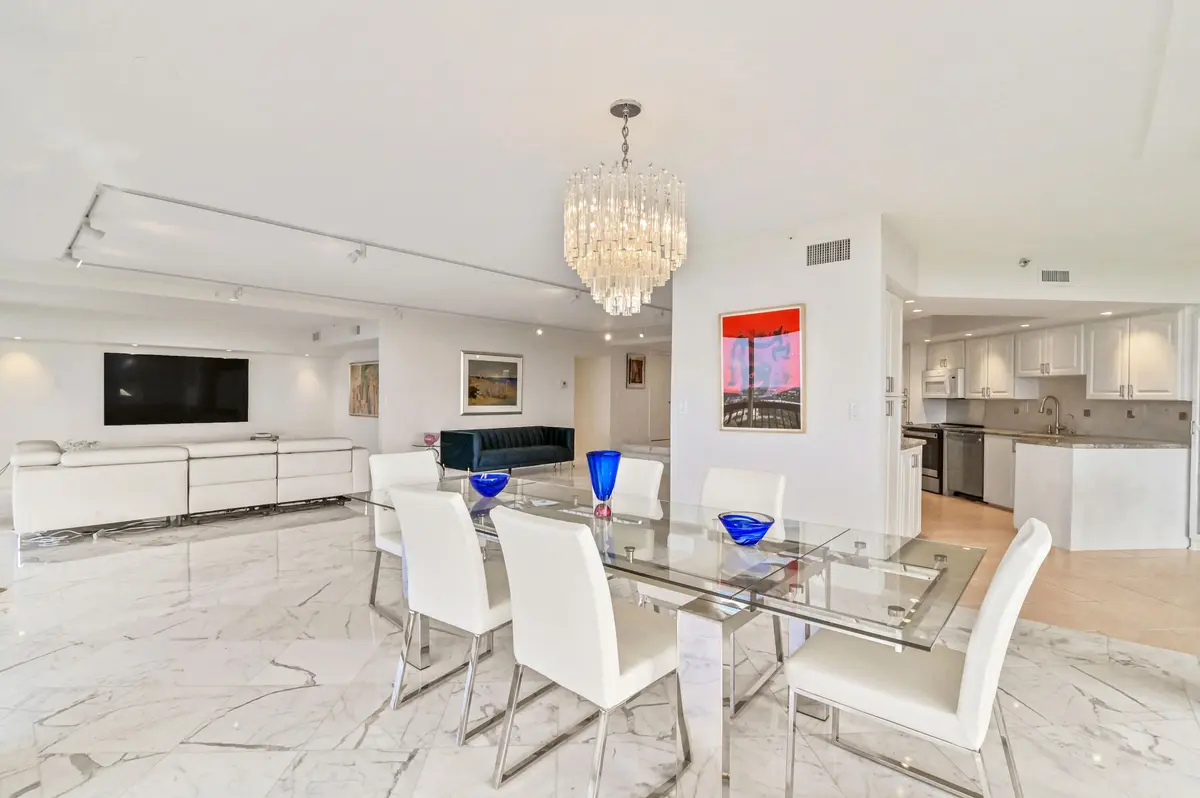 DINING/LIVING ROOM at 1900 CONSULATE Place 1704, West Palm Beach