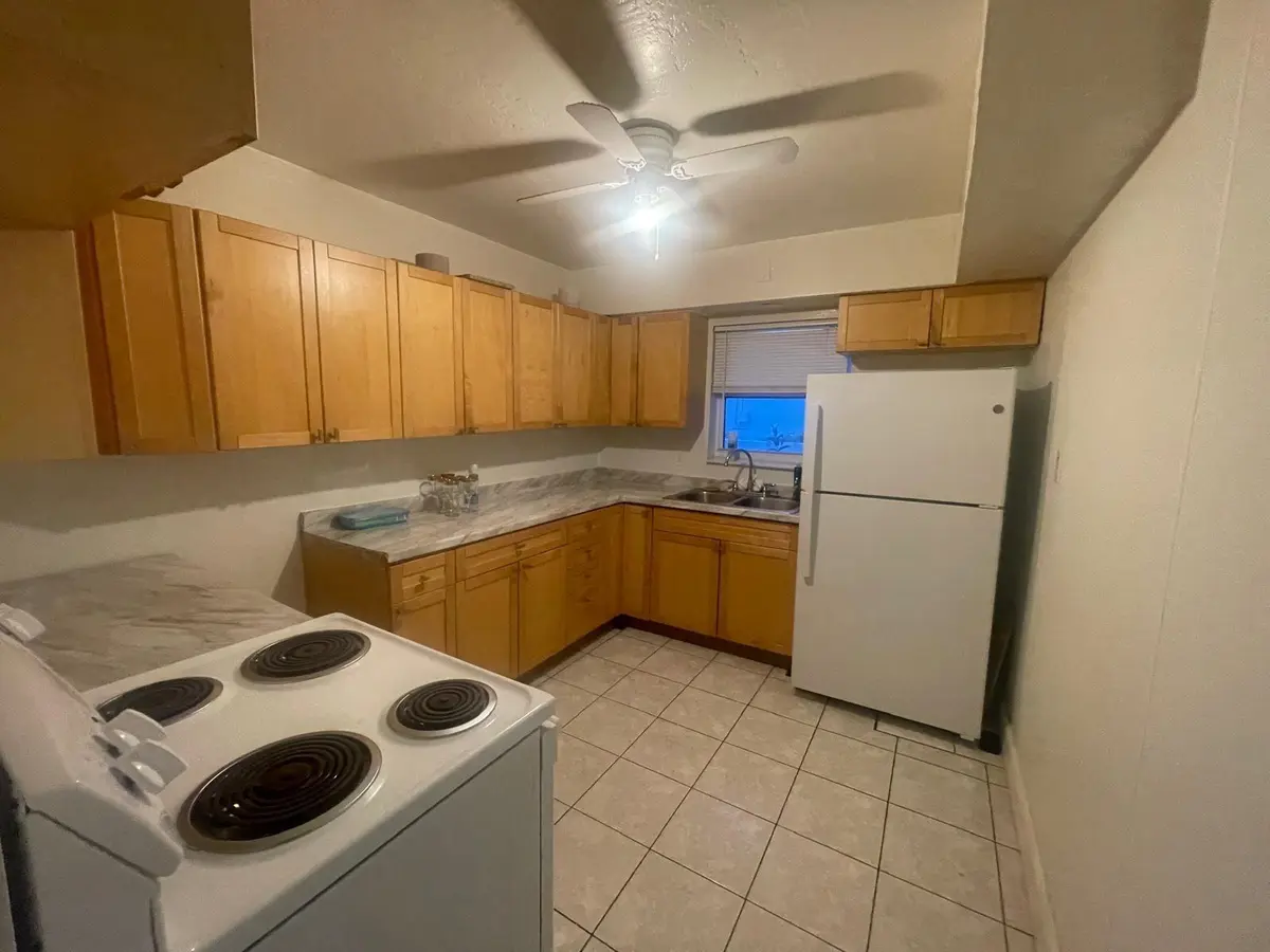 Photo 2 at 1727 Dewey Street 1, Hollywood