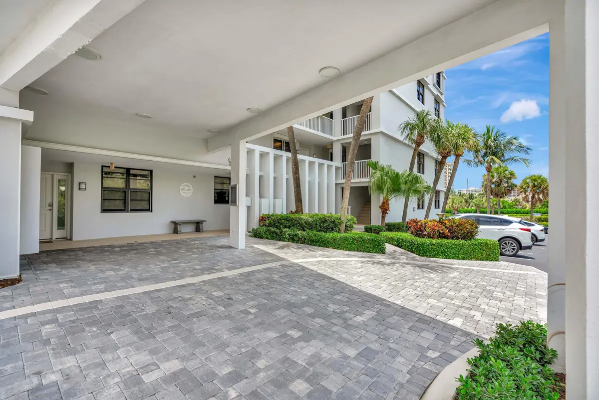 _MLP0248 at 911 Ocean Drive 704, Juno Beach