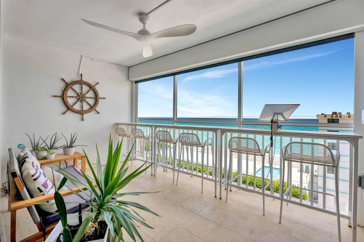 _MLP0267 at 911 Ocean Drive 704, Juno Beach