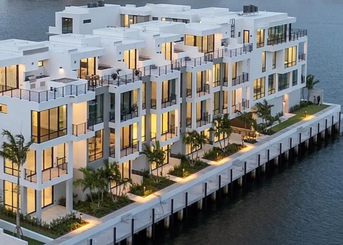 MLS PIC at 4008 NE 167TH Street 6, North Miami Beach
