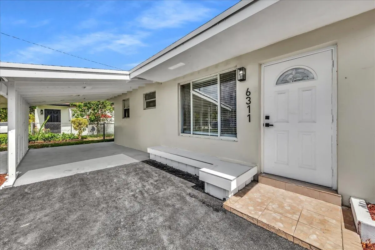05-306A3014 at 6311 SW 2ND Street, Margate