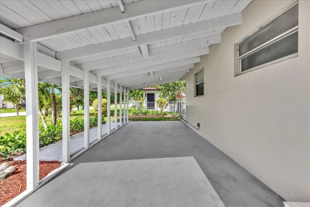 06-306A3019 at 6311 SW 2ND Street, Margate