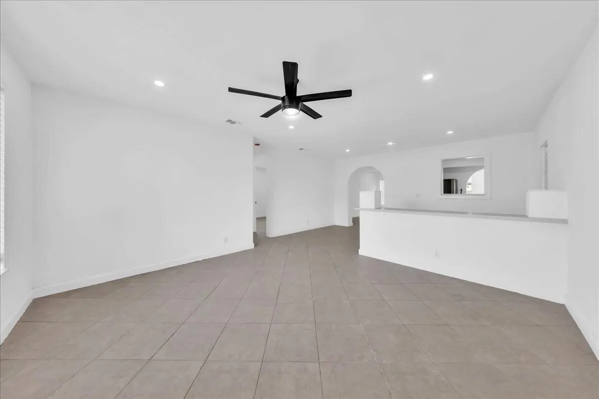 08-306A3029 at 6311 SW 2ND Street, Margate