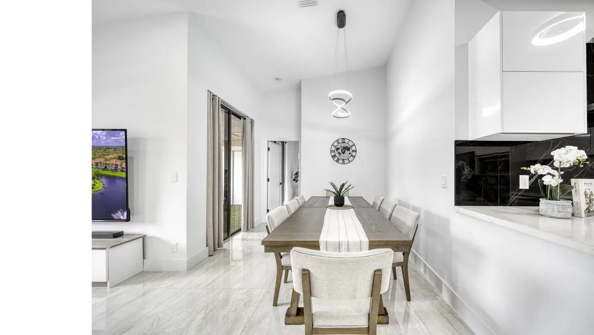 DINING AREA at 10690 NW 14TH Street 138, Plantation