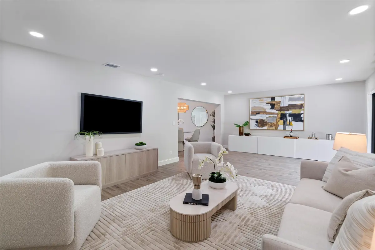 Living Room at 6111 WHITE OAK Lane, Tamarac