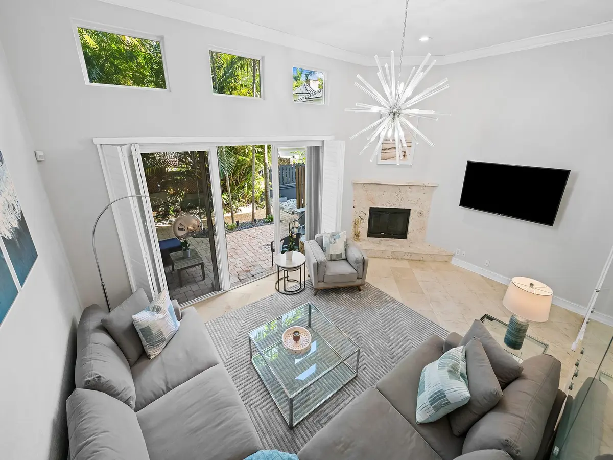 Photo 6 at 1705 E LAS OLAS Boulevard 3, Fort Lauderdale