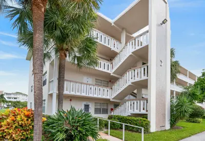119 Richmond C 119, Deerfield Beach – Condominium for sale