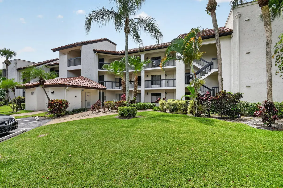 Front of Structure at 10173 Mangrove Drive 204, Boynton Beach
