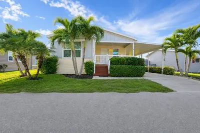6119 N Ficus Lane, Atlantis – Manufactured Home for sale