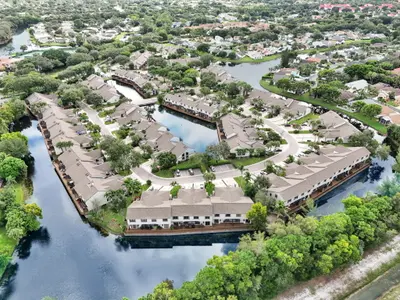 1703 LANDINGS Boulevard, Greenacres – Townhouse for sale