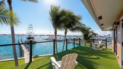 256 E 22nd Court, Riviera Beach – Single Family Residence for rent