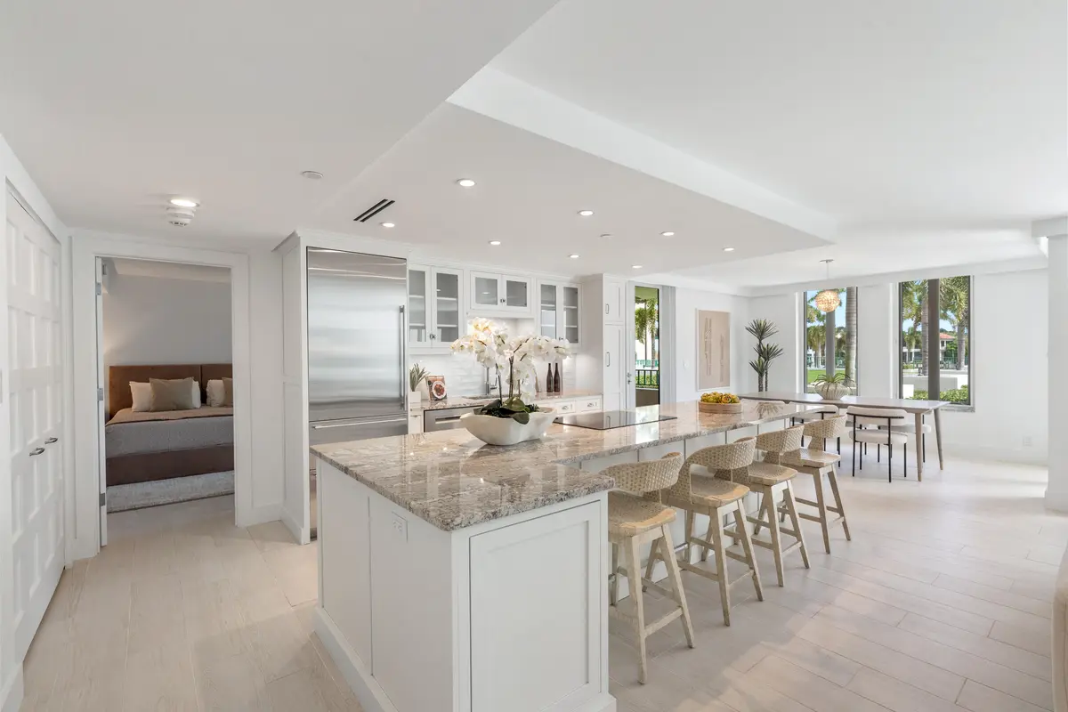 Kitchen at 120 SE 5th Avenue 219, Boca Raton